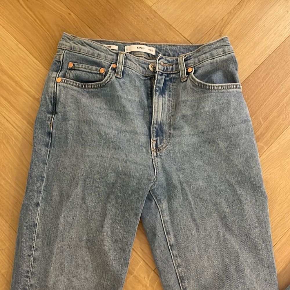 Mango blue jeans